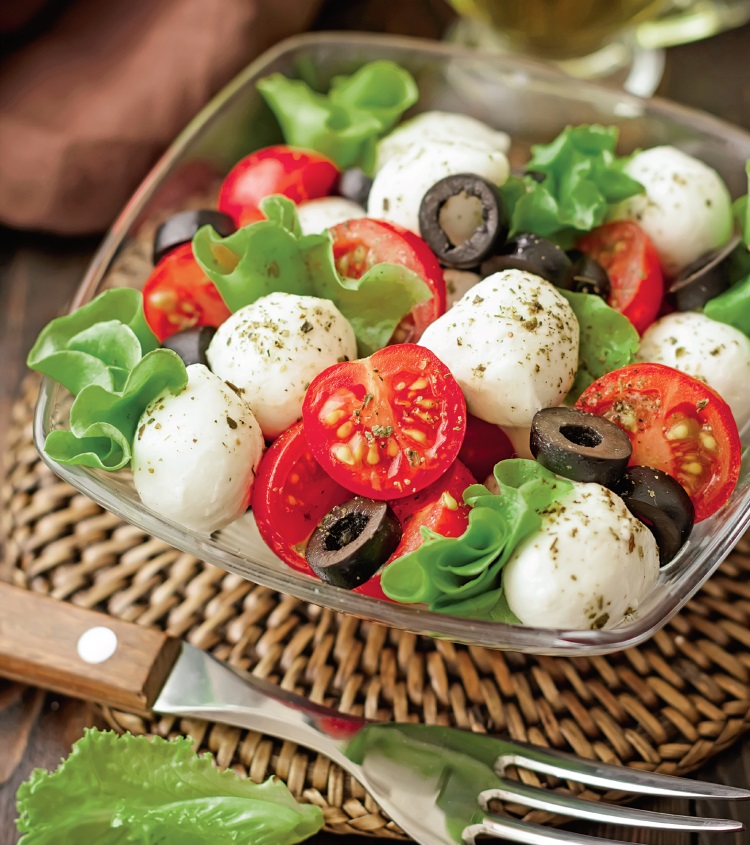 salata caprese