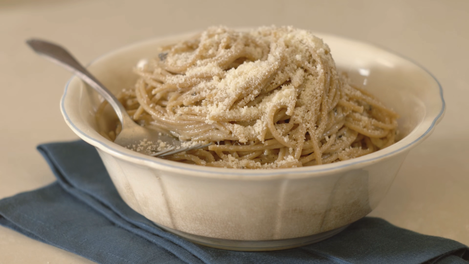 spaghete Cacio e Pepe