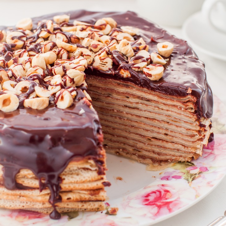 Tort De Clatite Cu Nutella Si Alune De Padure Retete Practice