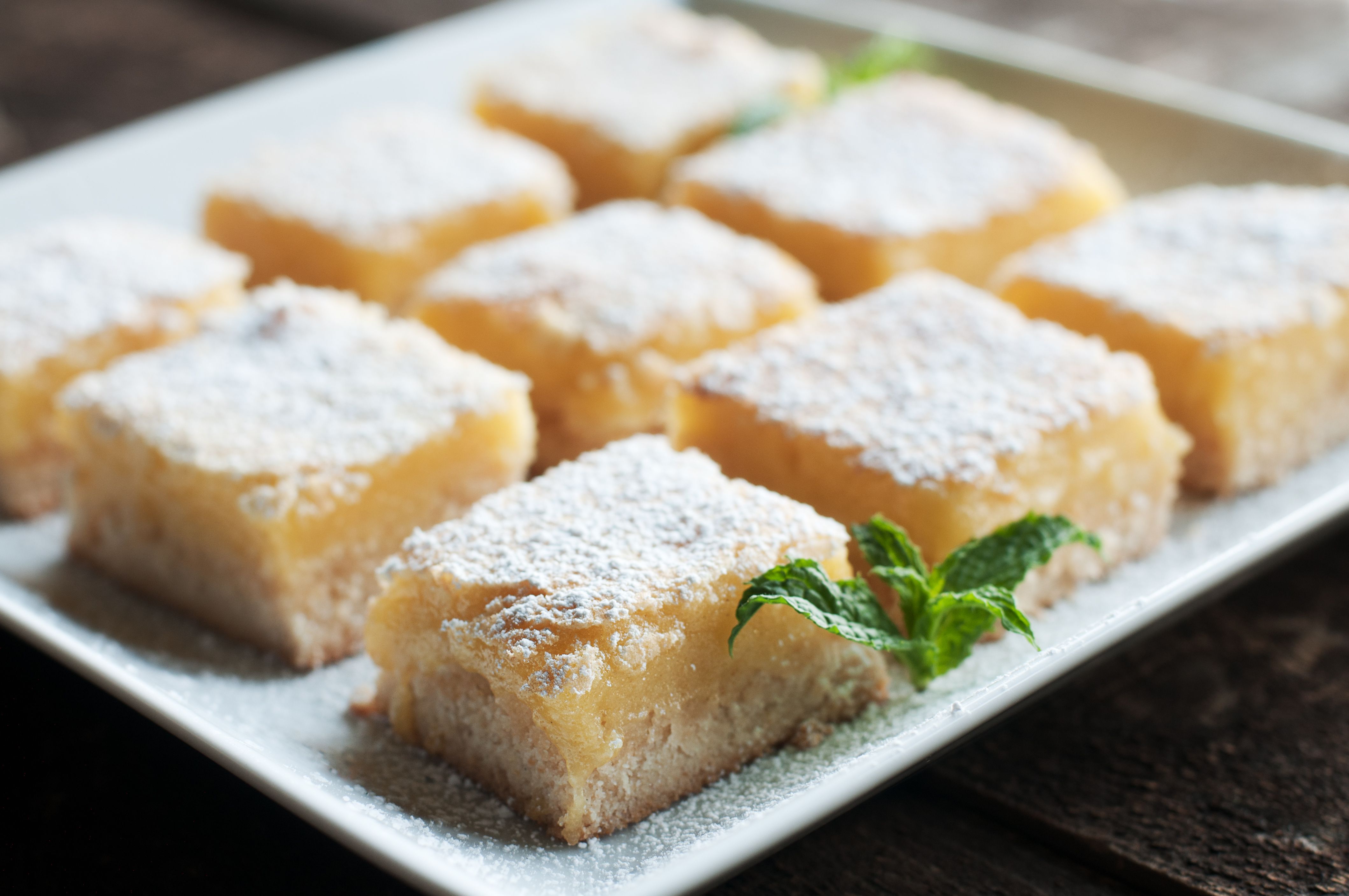 Prajiturele cu lamaie (lemon bars)