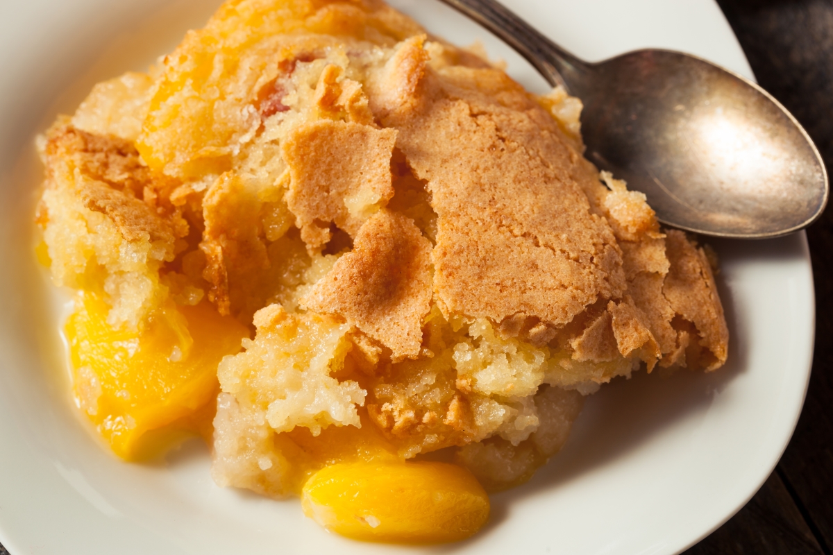 Cobbler cu piersici - Peach Cobbler